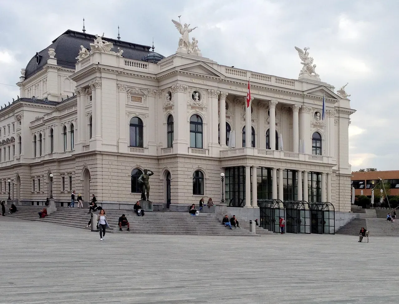 Zürich opera house